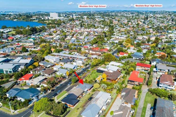 1/6 East Coast Road Milford_18