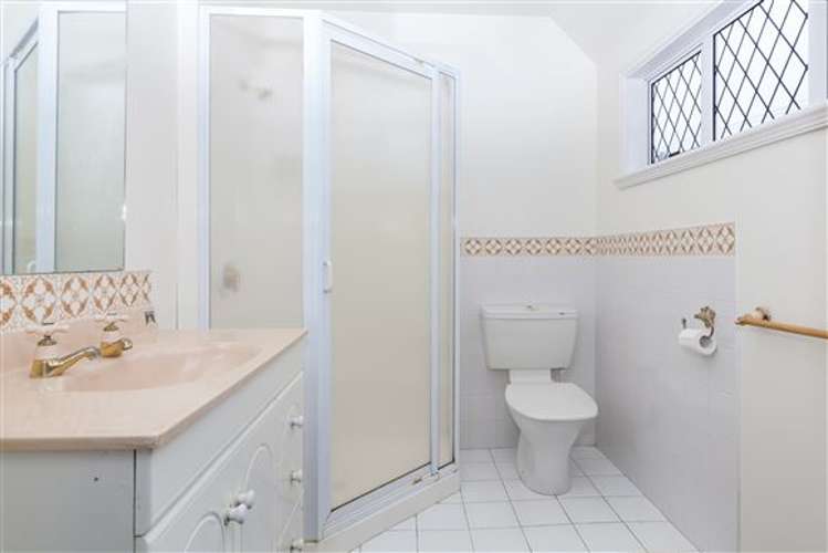 1740 Cust Road Cust_15