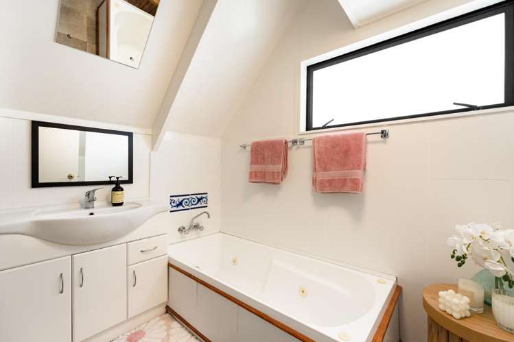 1281 Papamoa Beach Road Papamoa_12
