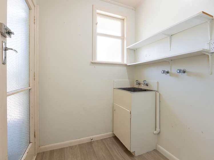 31 Aberfoyle Street Dinsdale_15