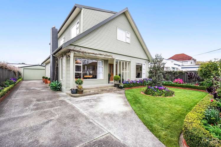 20 Anderson Grove Hutt Central_25