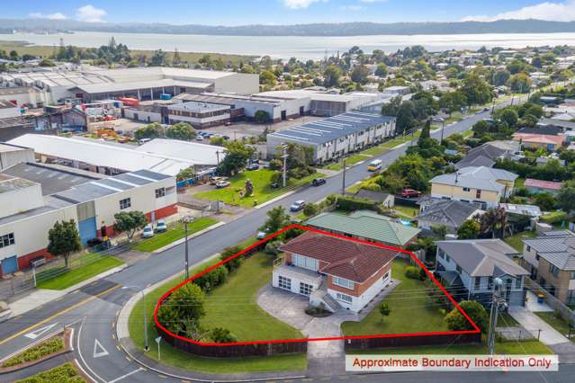 739 Te Atatu Road Te Atatu Peninsula_1