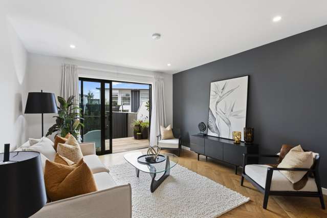 Award-Winning End Townhouse Excellence