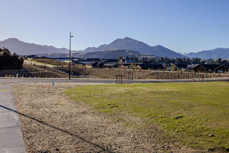 Lot 359, Pembroke Heights_5