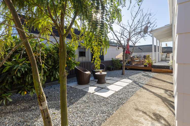 14 Emano Street Toi Toi_16