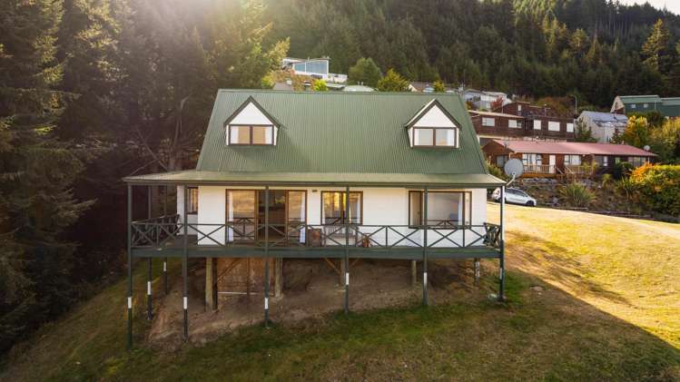 1 Von Place Fernhill/Sunshine Bay_47