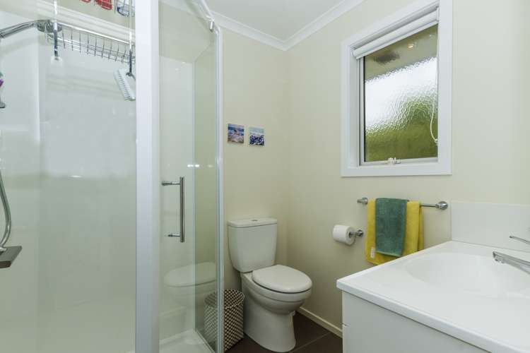 2 Kowhatu Grove Kahurangi National Park_12