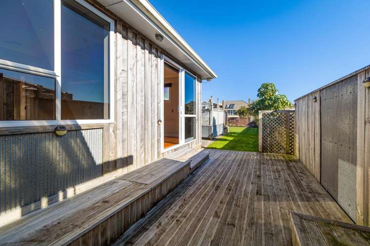 53 Blake Street Waitara_11