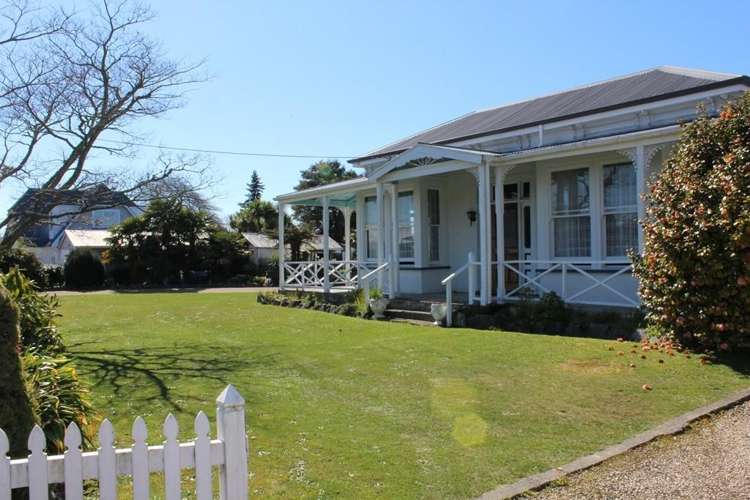 148 Commercial Street Takaka_1