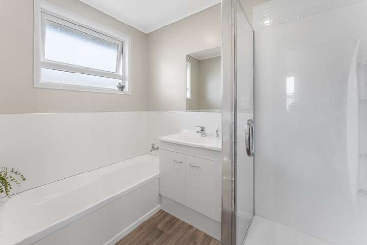 5 Kansas Grove Totara Park_12