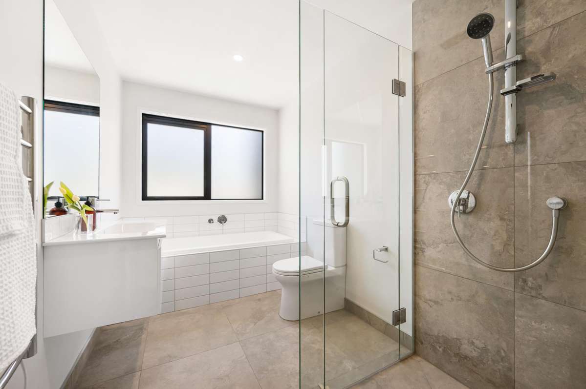 3 Simpson Crescent_3