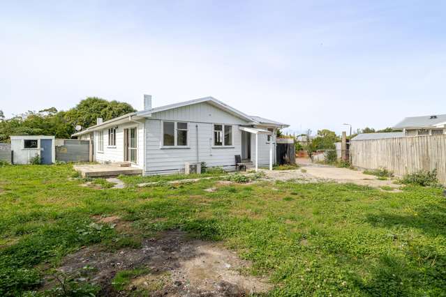 8 & 9 Benbow Place Awapuni_3
