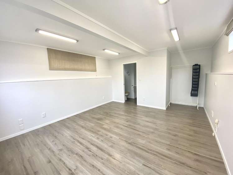 4 Trojan Cres 1732_10