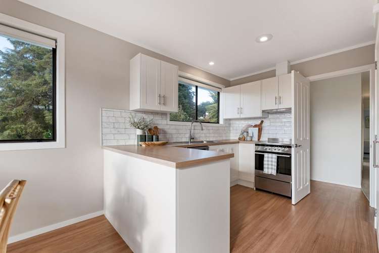 18 Waikareao Way Brookfield_7