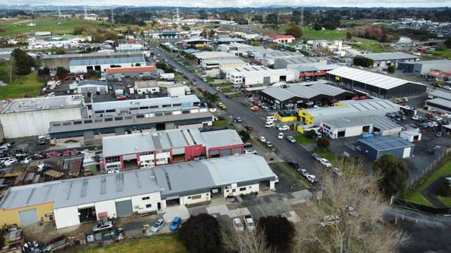 2/65 Firth Street Drury_1