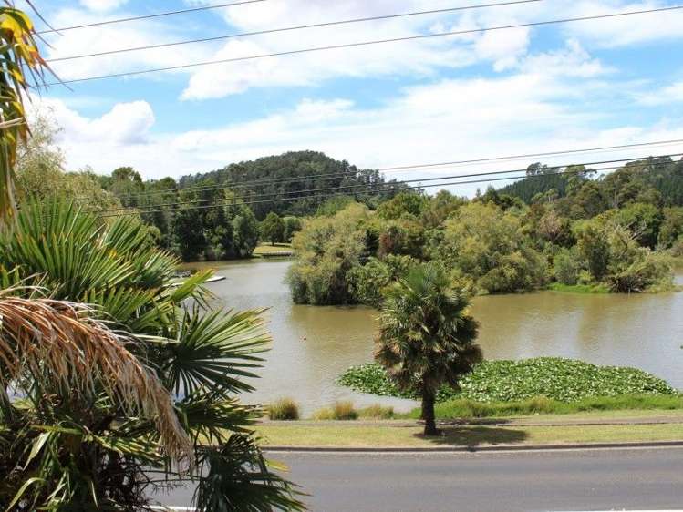 29 Tauranga Road Waihi_13