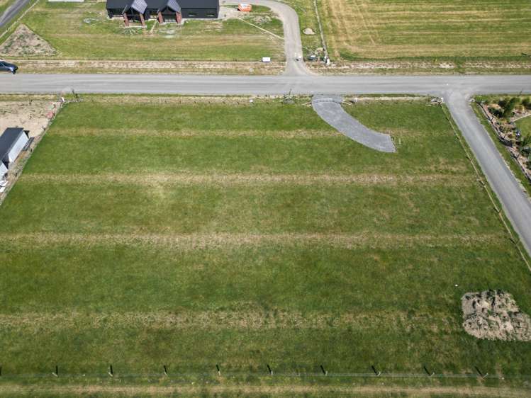 31 Meadowlands Green Allenton_8