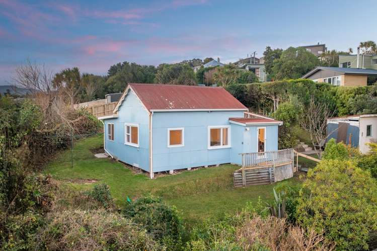 1 Luss Road Company Bay_2