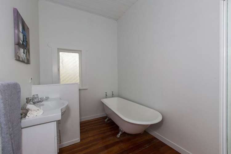 104 Carrington Road 1727_5