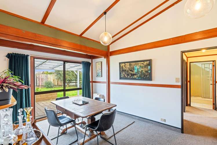 1 Vincent Drive Levin_23