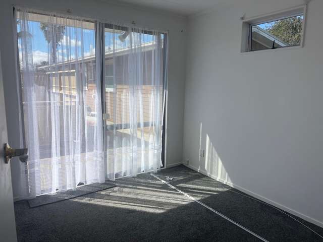 10 a Lomas Place Manurewa_3