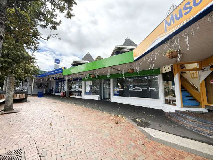 404-406 Titirangi Road Titirangi_6