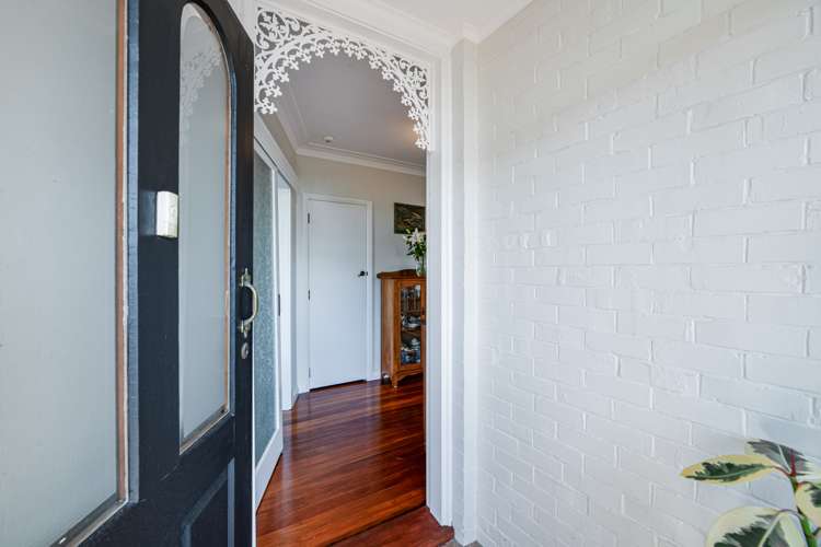 8 Ava Avenue Titirangi_19