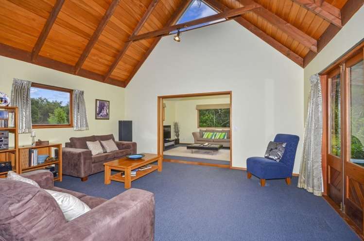 19a Tui Glen Road Birkenhead_11