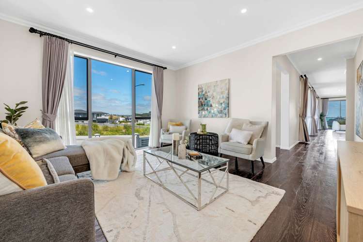 152 Ninth View Avenue Beachlands_11
