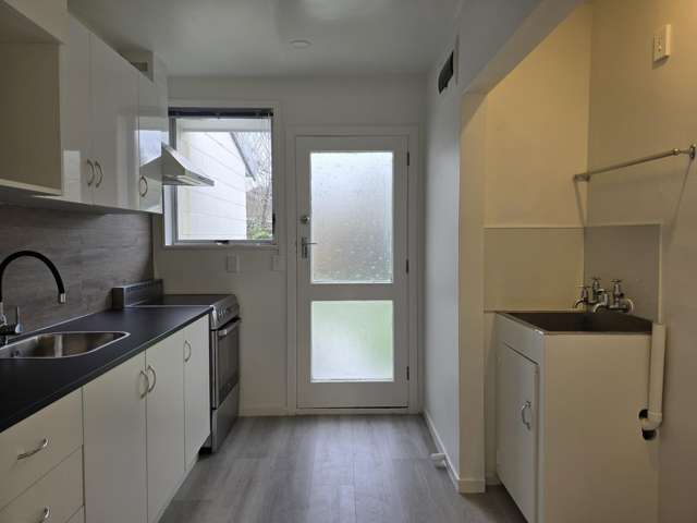 7/78 Bamford Street Woolston_2