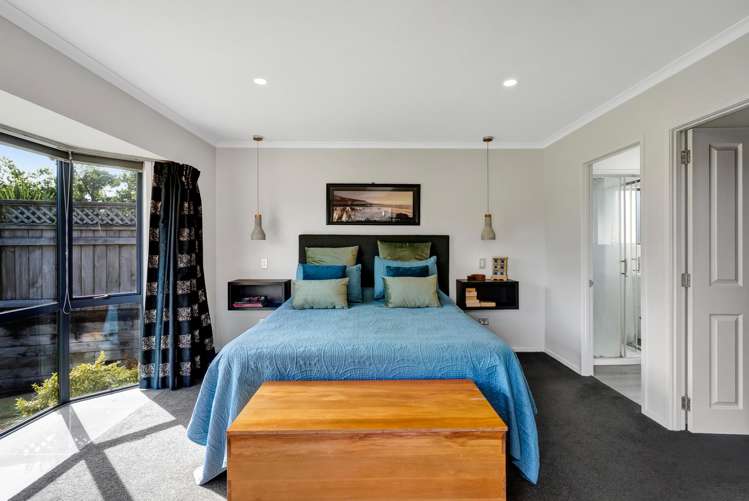 19 Ashmore Drive Frankleigh Park_12