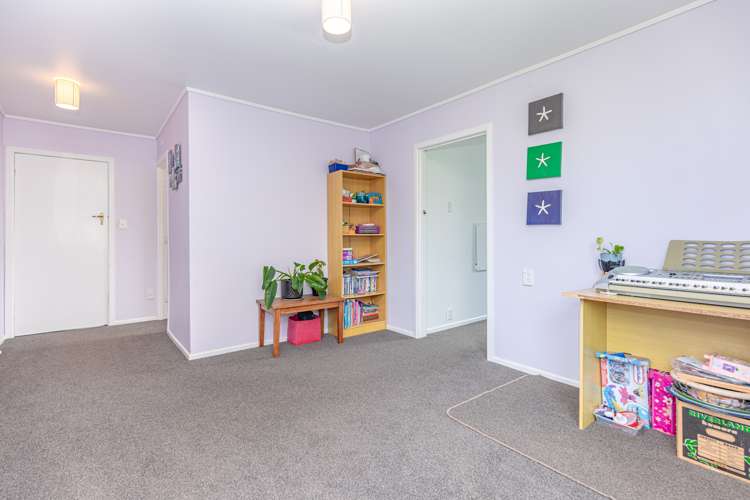 16 Fox Road Springvale_5