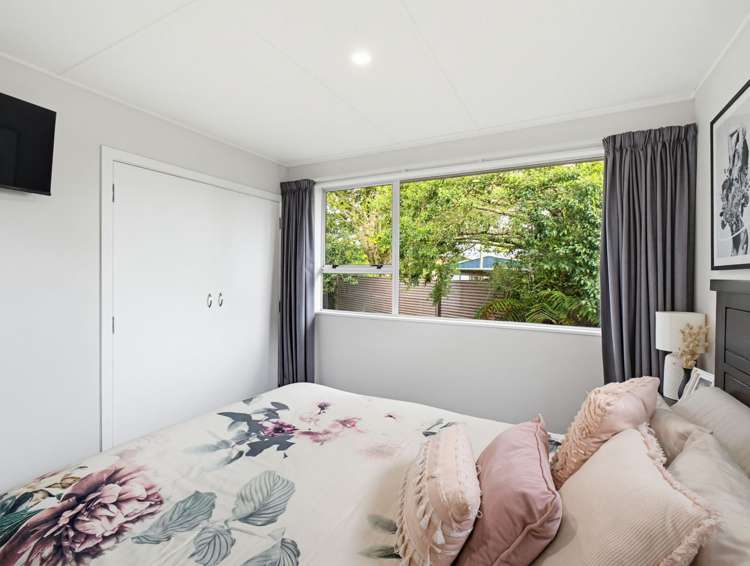 6 Escort Grove palmerston north Awapuni_20