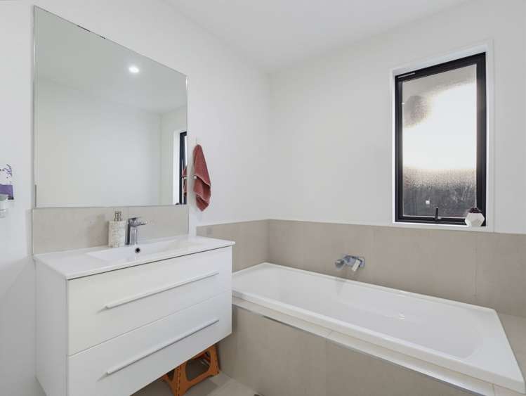 17 Lochhead Avenue Halswell_13