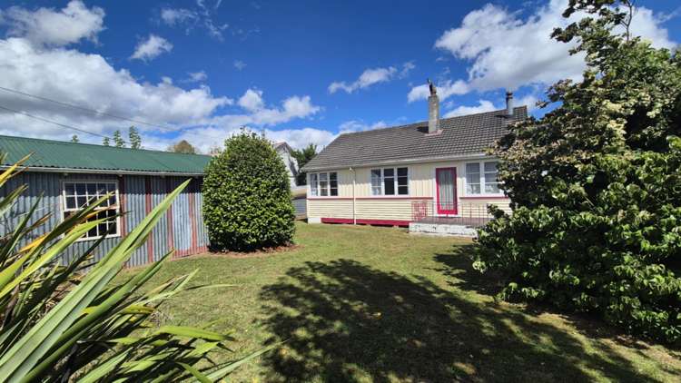 18 Takahe Street_0