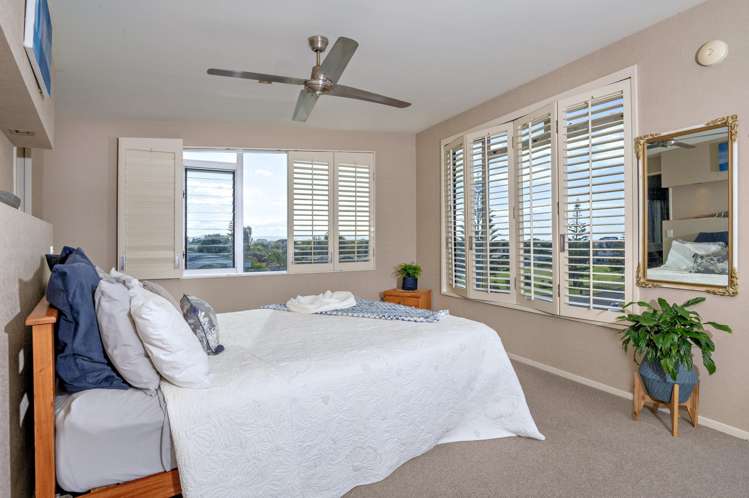 18 Ocean View Road Coastlands_8