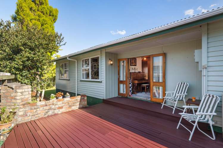 405 Parawai Road_3