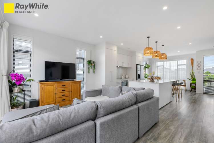 156 Seventh View Avenue Beachlands_17