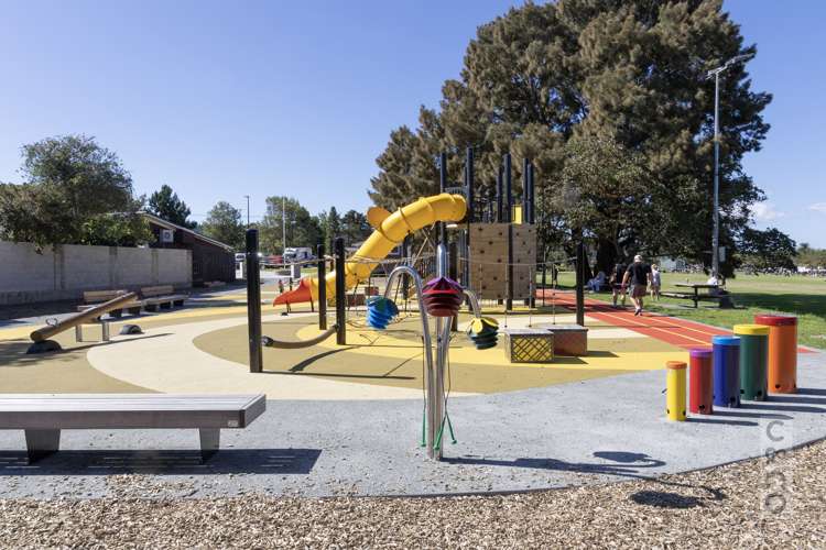 77a Pohutukawa Parade Riverhead_35