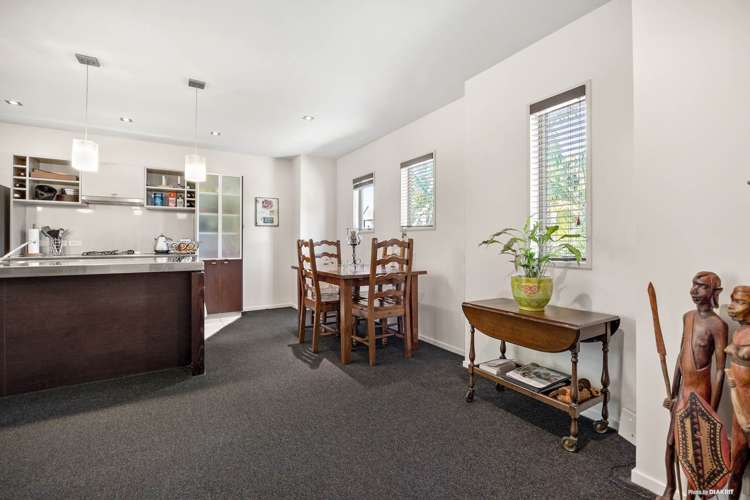 25/21 Hunters Park Drive Three Kings_6