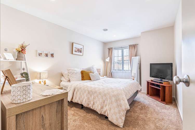 30 Parkwood Crescent Gulf Harbour_6