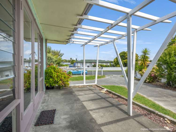 8 Kauri Street Taradale_2