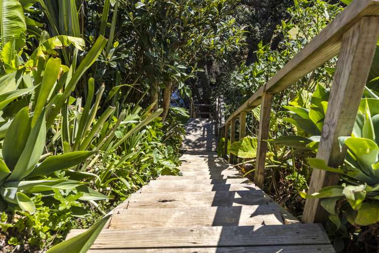 24 Miami Avenue Surfdale_7