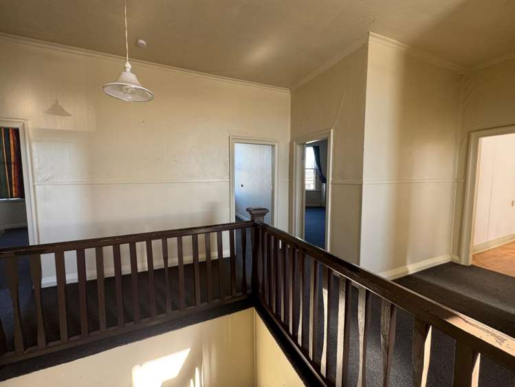  A/114 Bridge Street Bulls_6