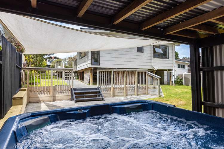 59 Brian Crescent Stanmore Bay_17