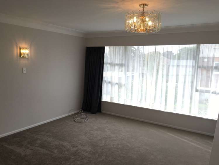 2/29 Clonbern Road Remuera_13