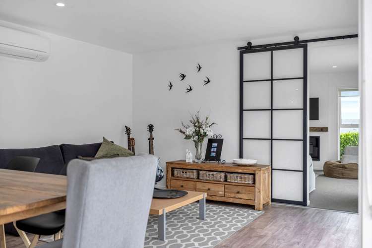 83 Seventh View Avenue Beachlands_31