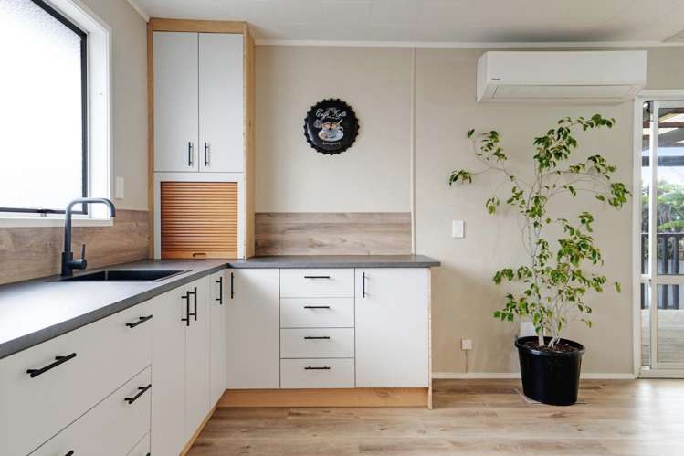 10 Siska Place Wattle Downs_2