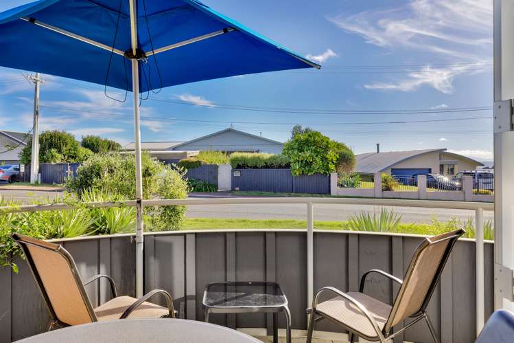 9/136 Ocean View Road Oneroa_5