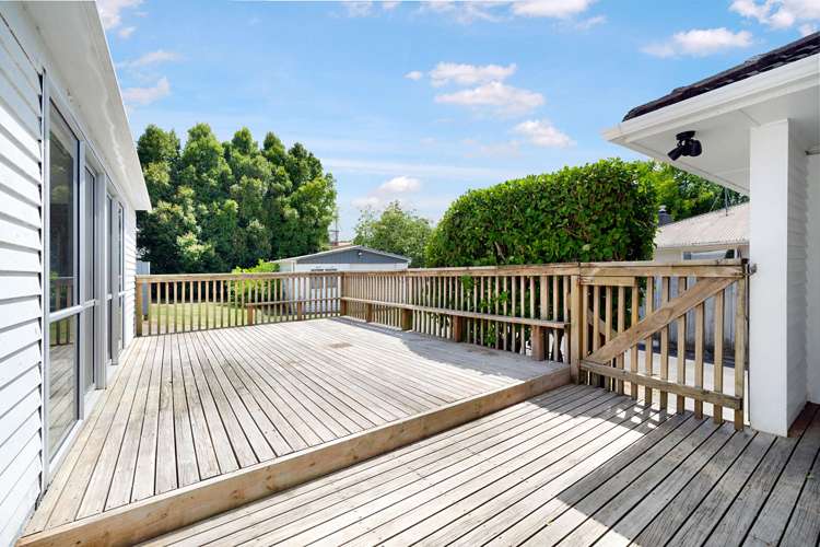 16 Coniston Avenue Te Atatu South_9